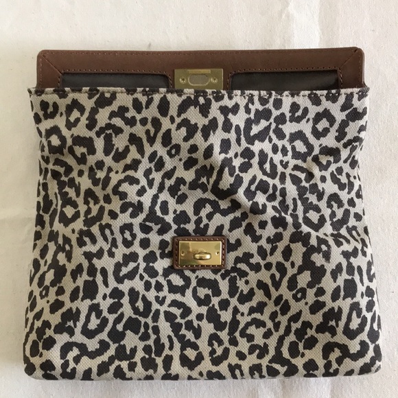 J. Crew envelope clutch Leopard print Linen cotton Canvas w Leather trim - Picture 9 of 10